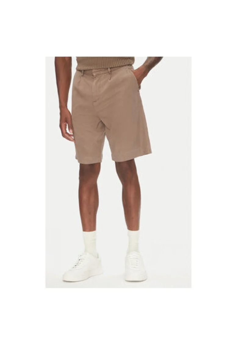 Pantaloni scurti barbati, Bej
