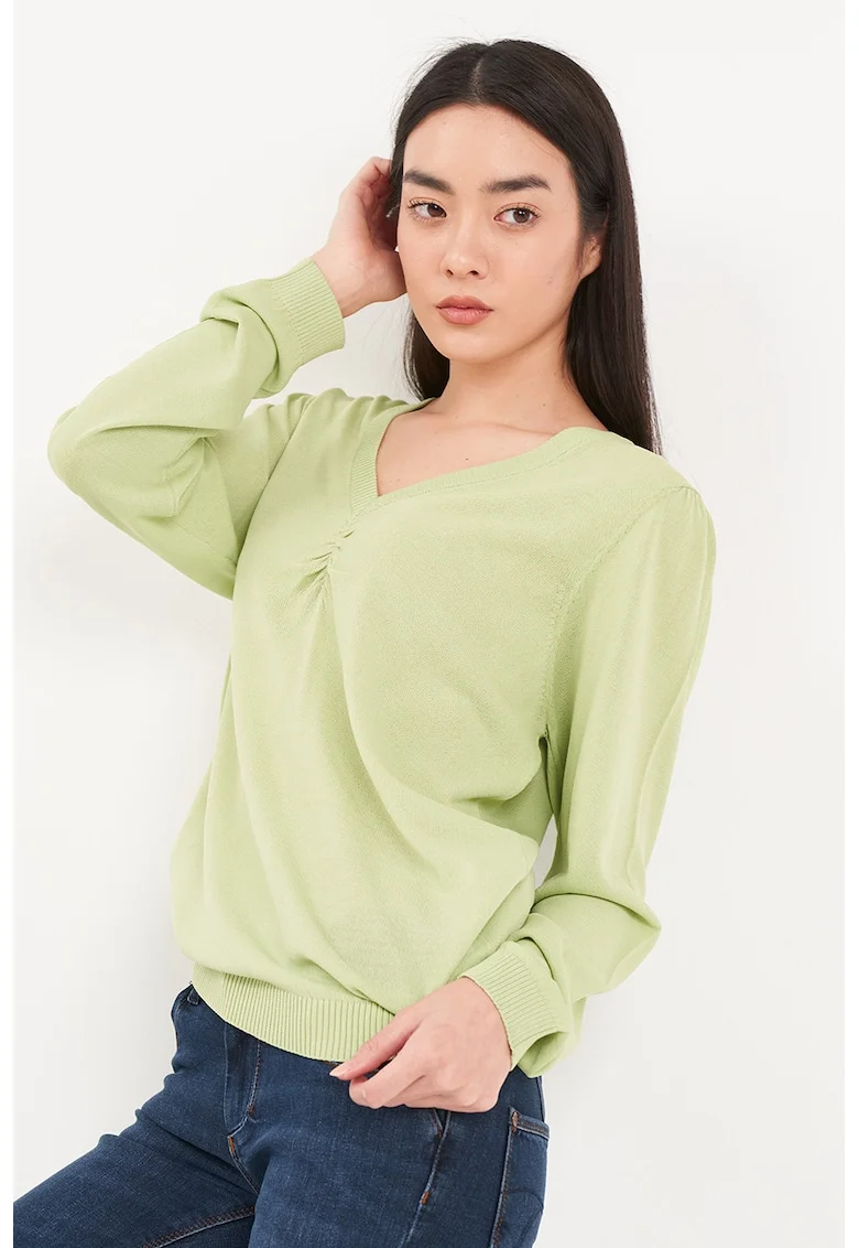 Pulover tricotat fin cu decolteu in V, Verde pal