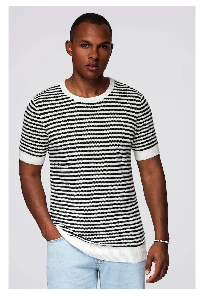 Tricou din viscoza  OM-TSCT-0255, Negru