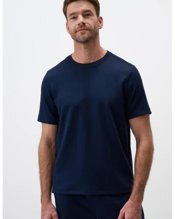 Tricou din amestec de modal cu decolteu la baza gatului