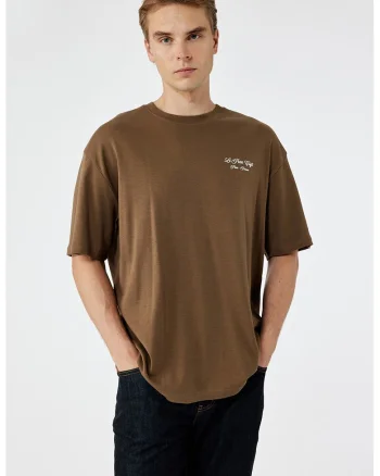 Tricou regular fit cu decolteu la baza gatului, Maro deschis