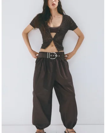Cardigan cu maneci lungi si perforatii, Maro inchis