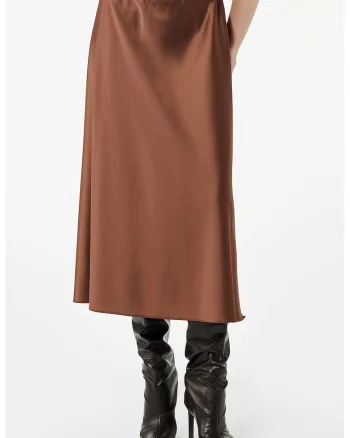 Fusta midi de satin, Maro scortisoara