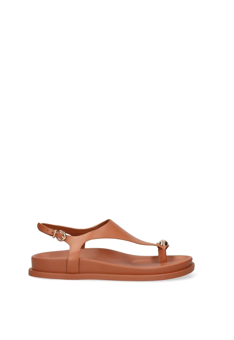 Sandale de piele cu bareta pe deget Silvana Chic, Maro