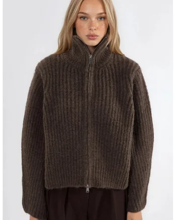 Cardigan,  guler inalt, texturat, maro