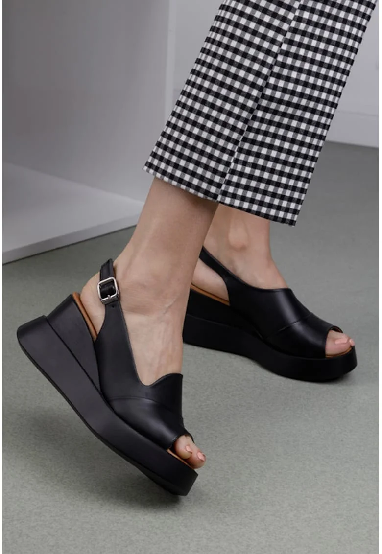 Sandale dama confectionate din piele neagra
