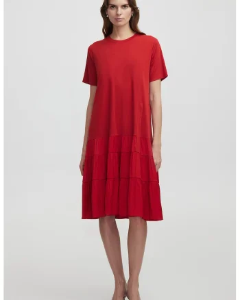 Rochie-tricou stratificata, Rosu