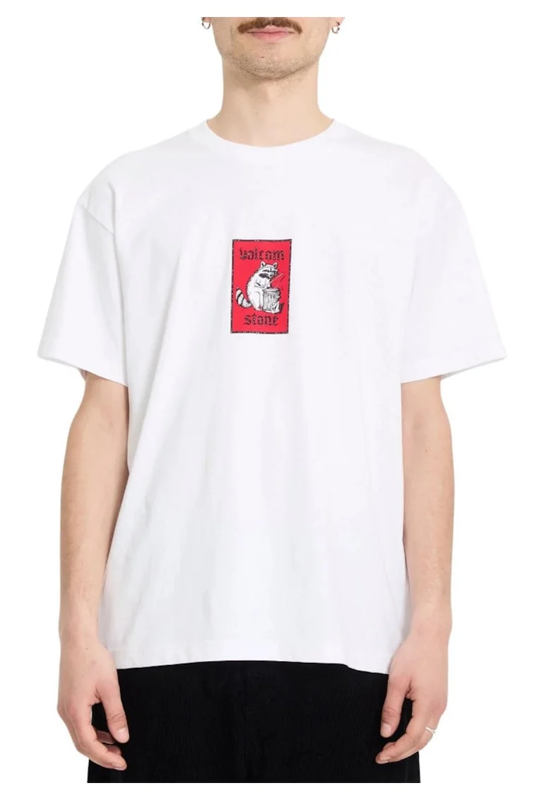Tricou lejer cu decolteu la baza gatului