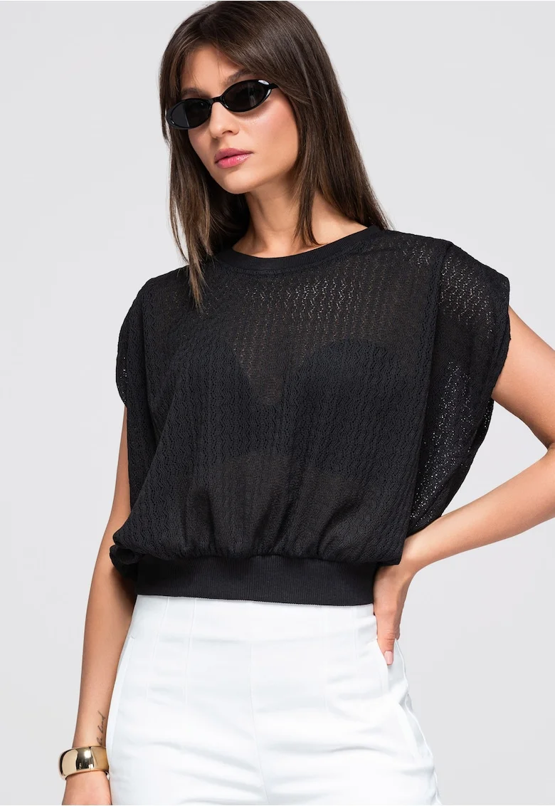 Bluza dama scurta cu guler rotund si detalii asezate OW-TS-E0045, Negru