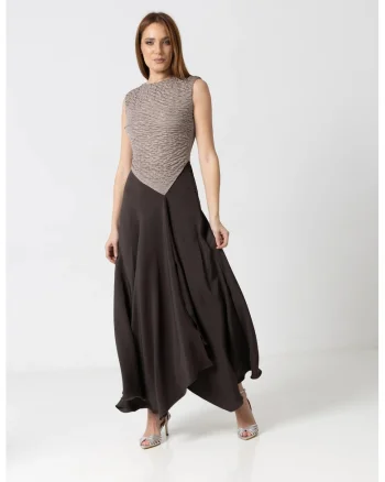 Rochie eleganta cu bust jerse fronsat si fusta ampla din vascoza
