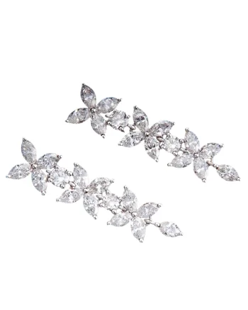 Cercei argintii, forma de frunzulite, cu pietre din zirconiu, Svala C3,