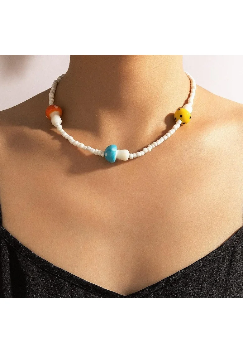 Colier auriu, cu perlute si piese in forma de ciupercute, Justina C12,