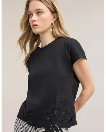 Tricou cu broderie Anglaise, Negru