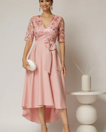 Rochie DY Fashion asimetrica roz cu dantela cu paiete la bust si funda ampla