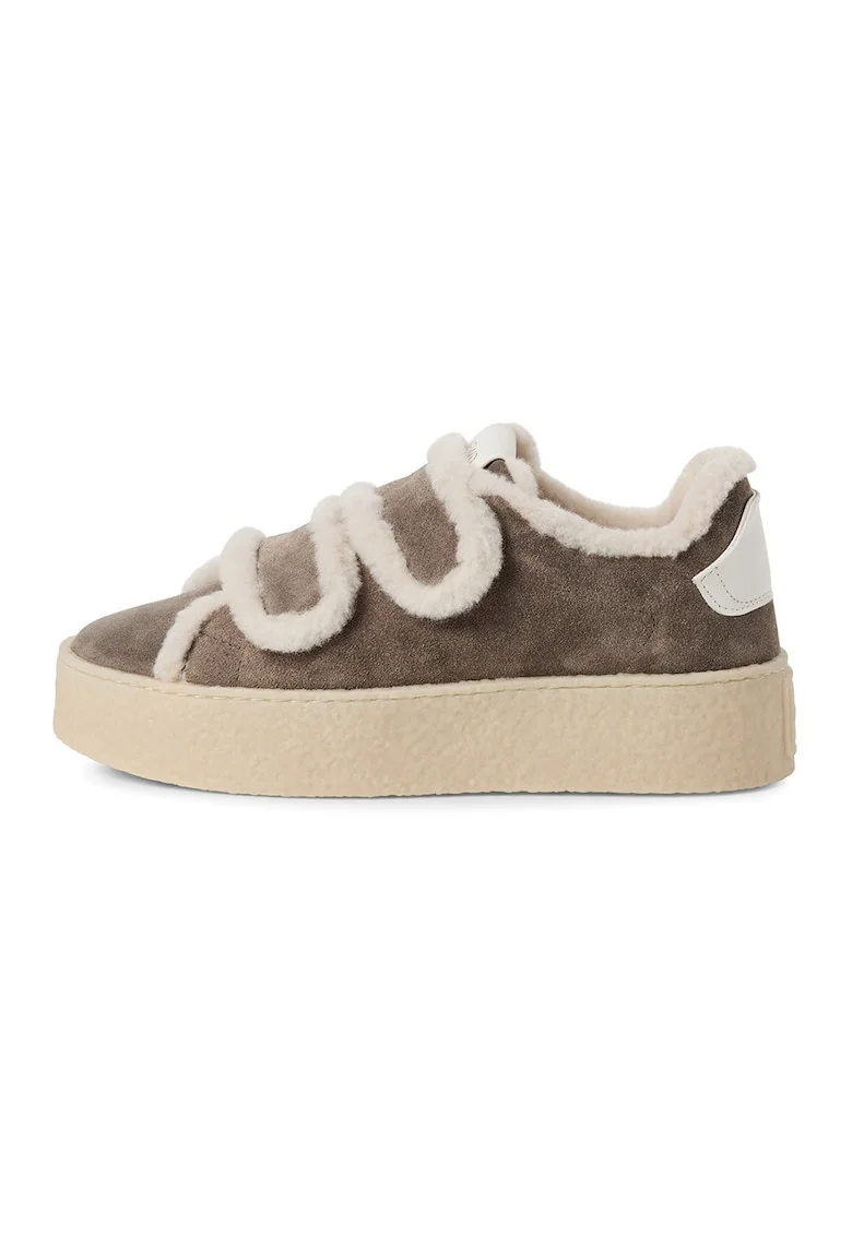 Pantofi sport din piele intoarsa cu garnituri din lana si velcro, Maro taupe/Alb murdar