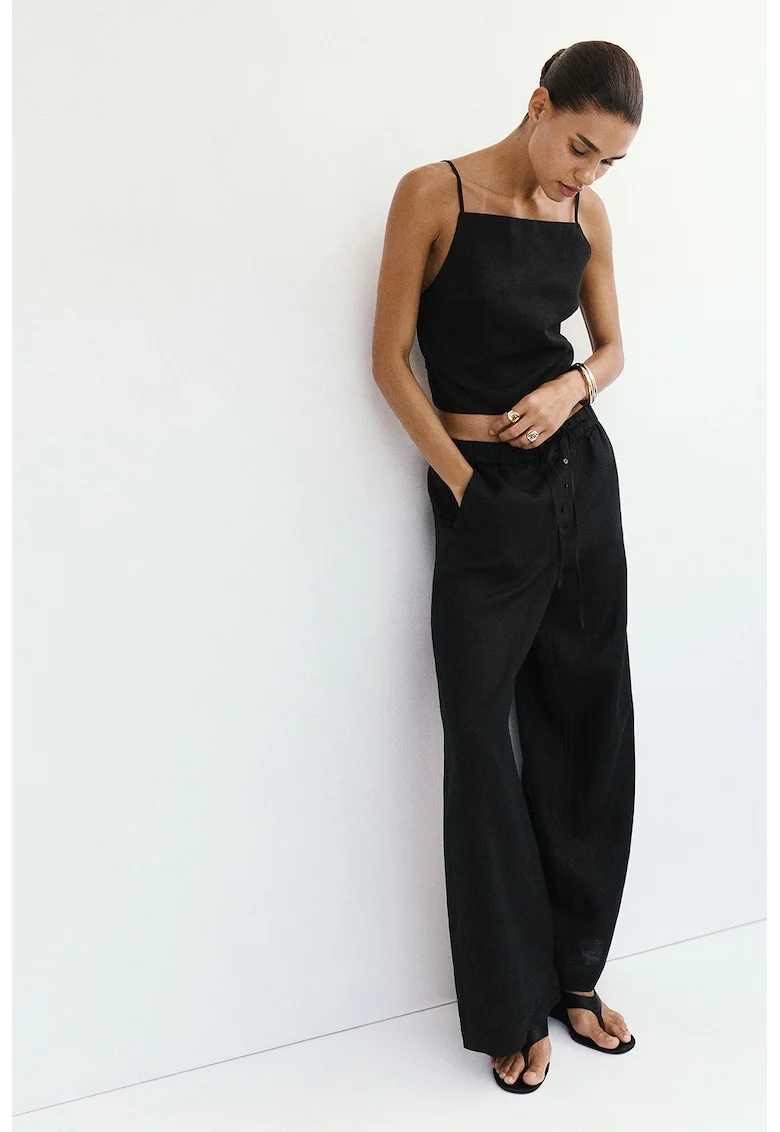 Pantaloni ampli de in, Negru