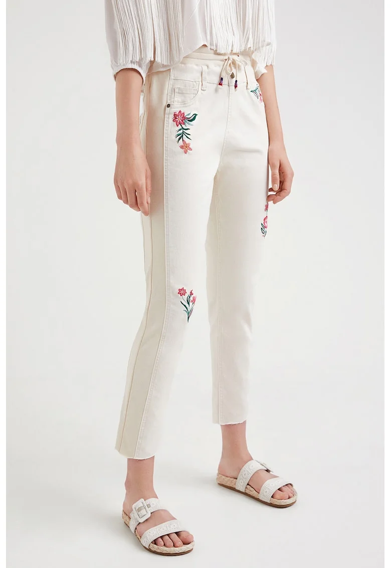 Blugi jogger crop cu broderie florala si talie inalta, Alb fildes