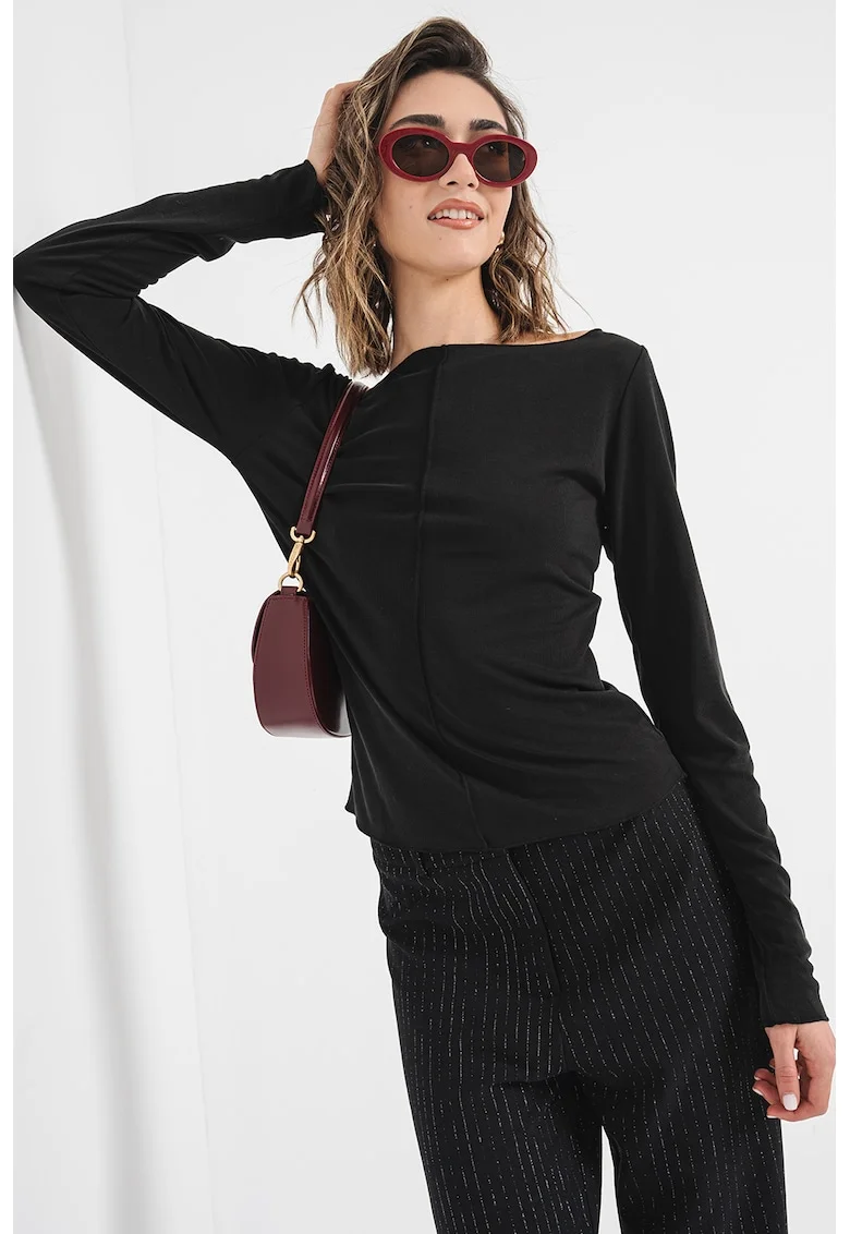 Bluza din amestec de modal cu decoleteu barcuta Maggie, Negru