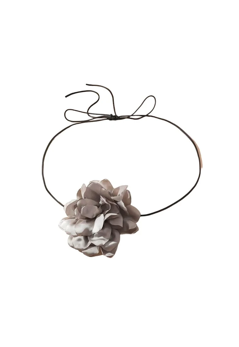 Colier choker, gri, cu floare, Bernadeth C15,