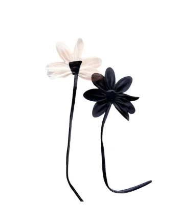 Set 2 brose tip floare, neagra si bej, Bartha C12