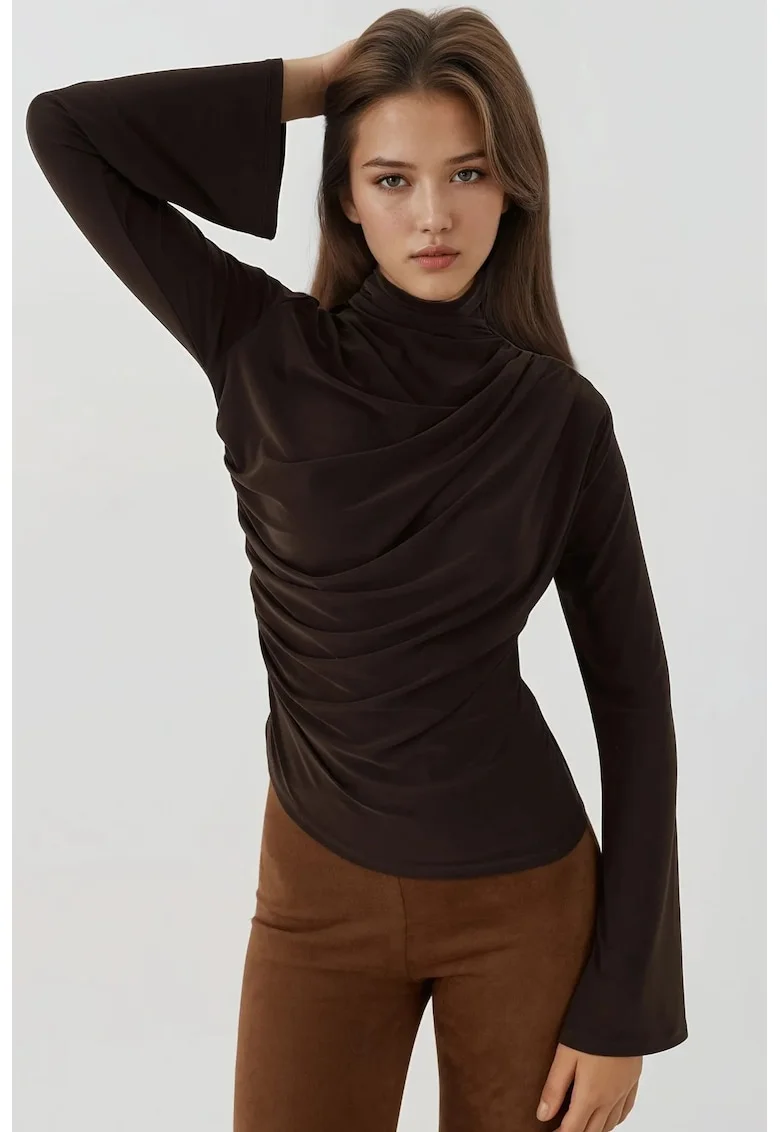 Bluza dama,  eleganta, tricot, maneca lunga, croiala slim, maro