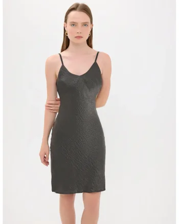 Rochie mini  fara maneci, linie A, satin