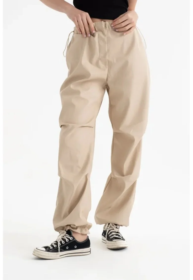 Pantaloni dama,  cargo din piele ecologica, talie inalta, snur, natur