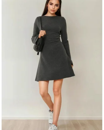 Rochie mini,  texturata, decolteu tip barca, negru