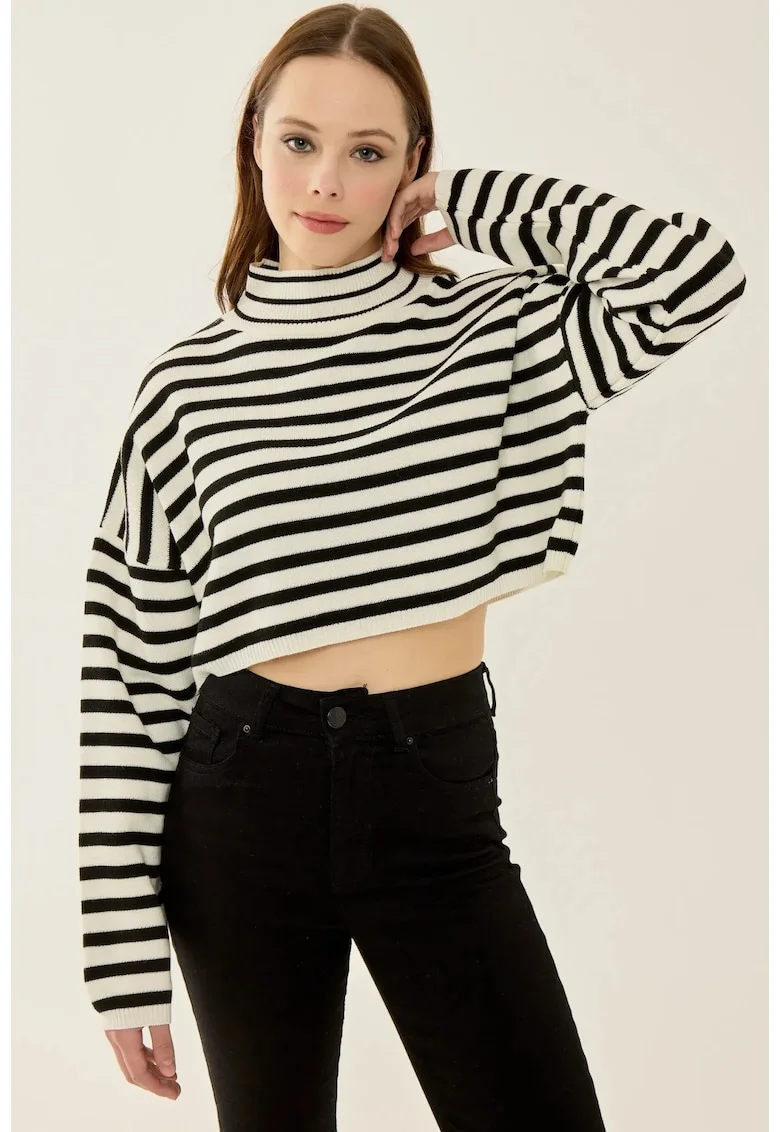 Pulover dama,  scurt cu guler inalt, dungi, negru, acril