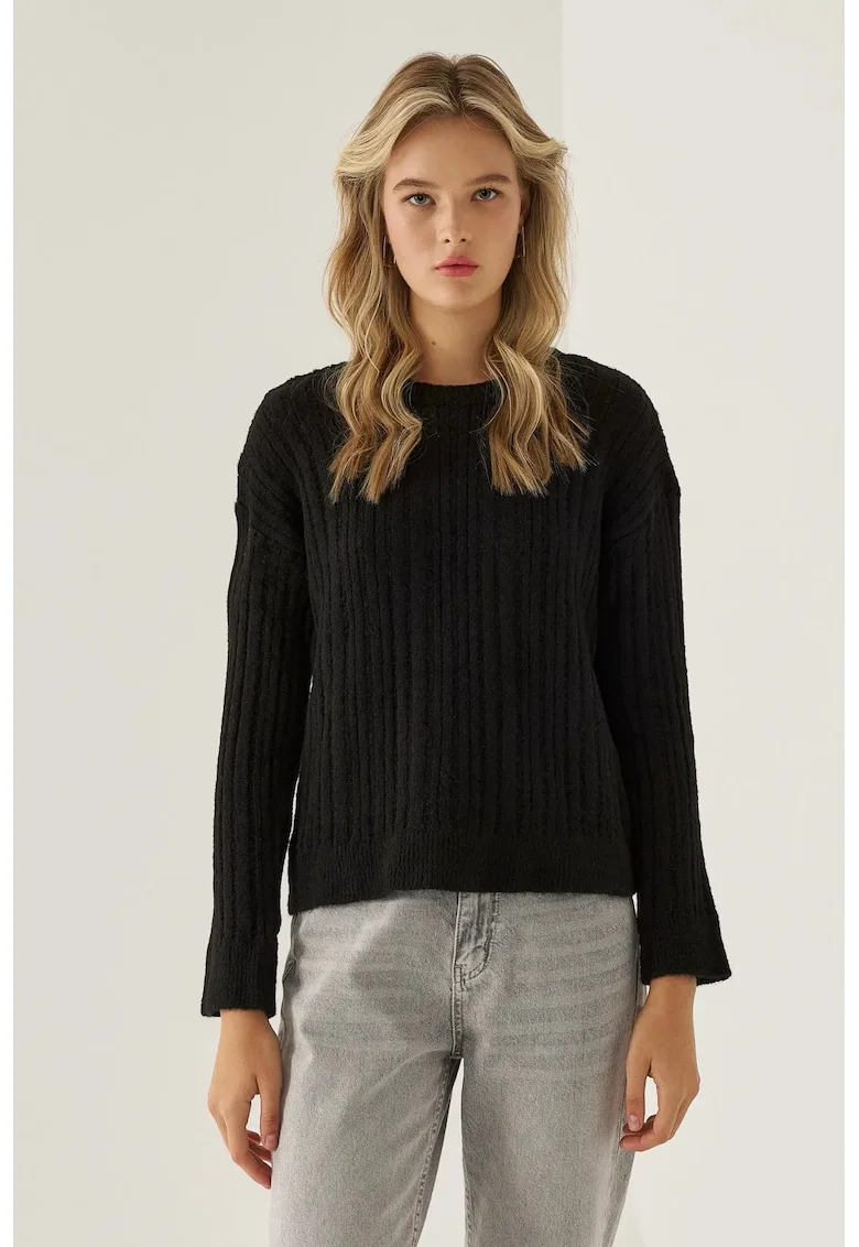 Pulover dama,  cu guler rotund, croiala lejera, negru, jerseu, S INTL,