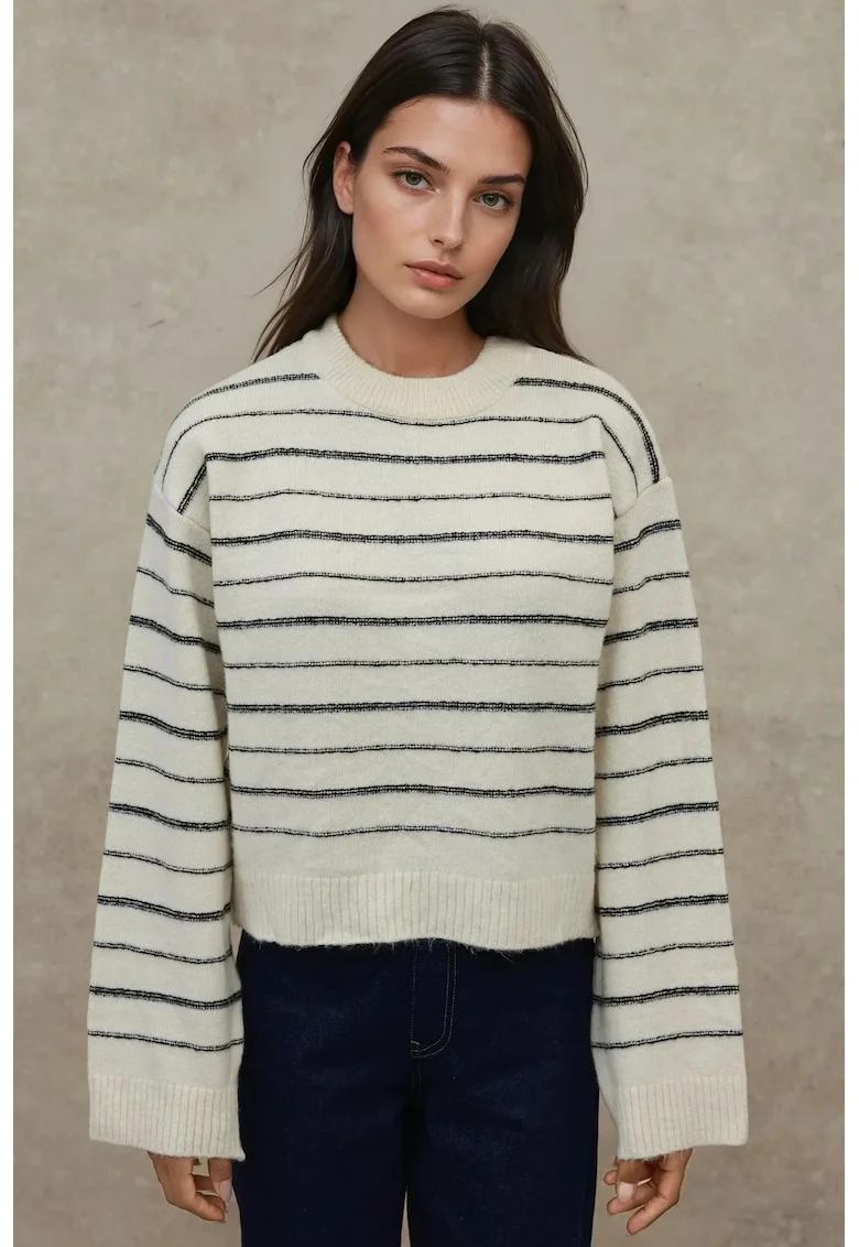 Pulover dama  cu guler rotund, dungi, alb negru, tricot