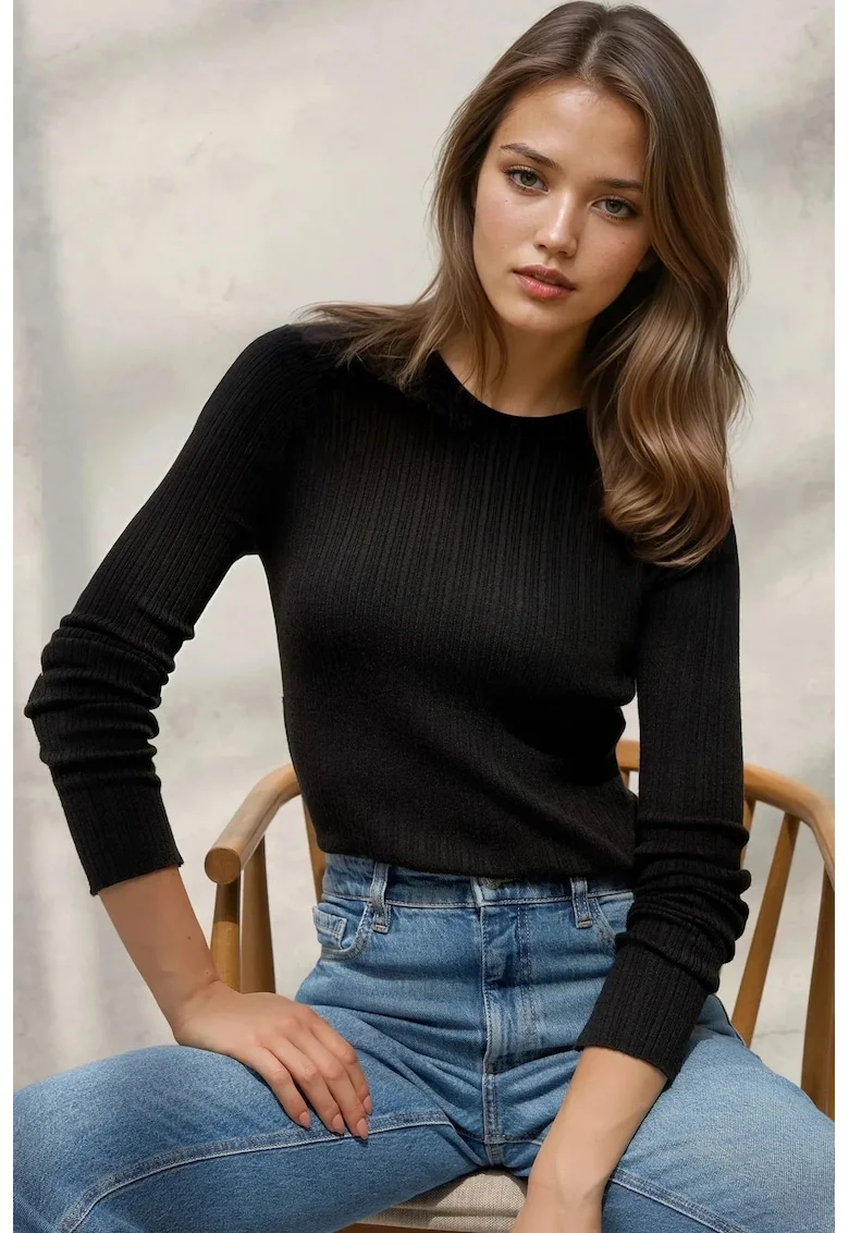 Pulover dama  guler rotund, maneca lunga, negru, tricot