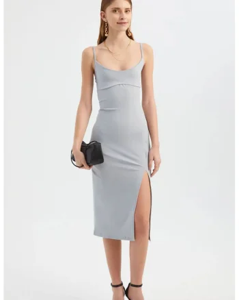 Rochie midi mulata,  decolteu rotund, crapatura laterala, gri, jerseu