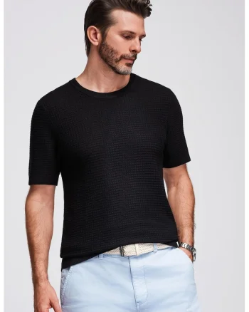 Tricou tricotat cu decolteu la baza gatului, Negru
