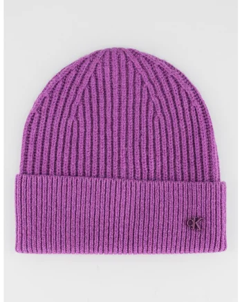 Caciula tricotata din amestec de lana cu logo metalic, Violet pruna