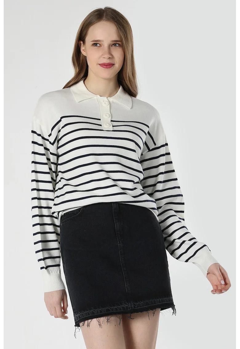 Pulover cu model in dungi si guler ascutit, Alb/Bleumarin