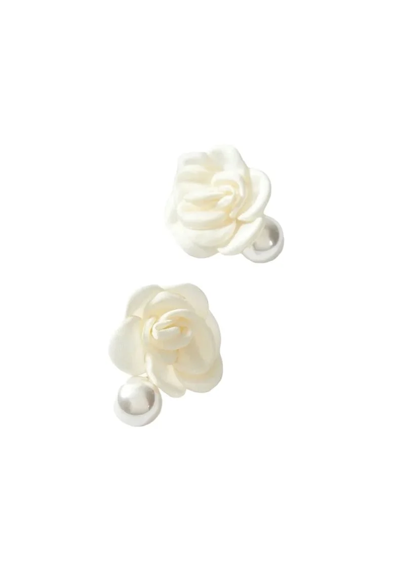 Cercei alb unt, forma de floare, cu perla, Bernice C16,