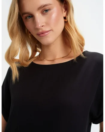 Bluza cu maneci scurte si model cu terminatie rasucita, Negru