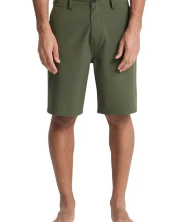 Pantaloni scurti cu talie medie si buzunare