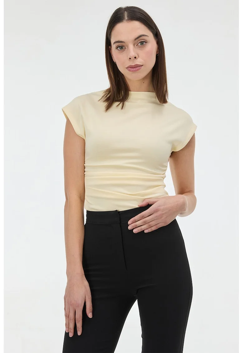 Tricou slim fit cu fronseu, Crem