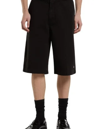 Pantaloni scurti din bumbac cu croiala conica si aspect mat