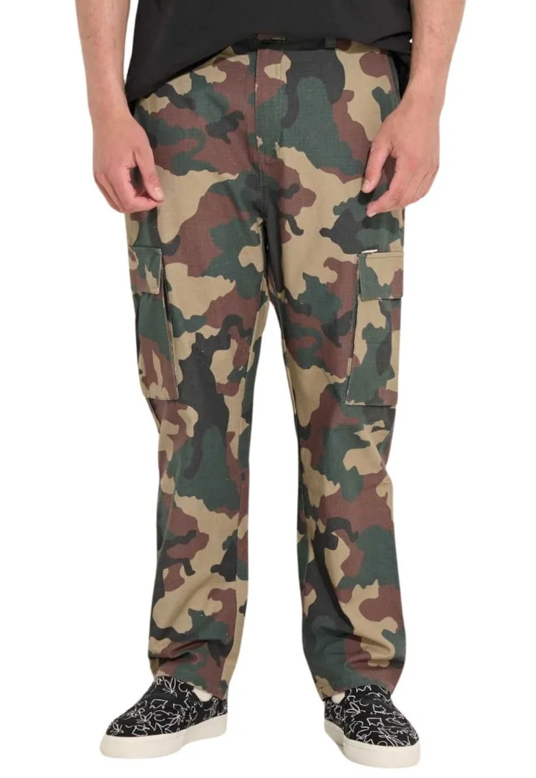 Pantaloni din bumbac cu buzunare cargo si model camuflaj