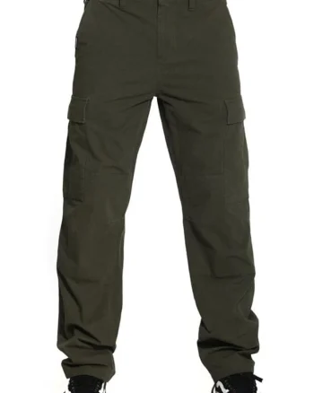 Pantaloni cargo cu croiala lejera .