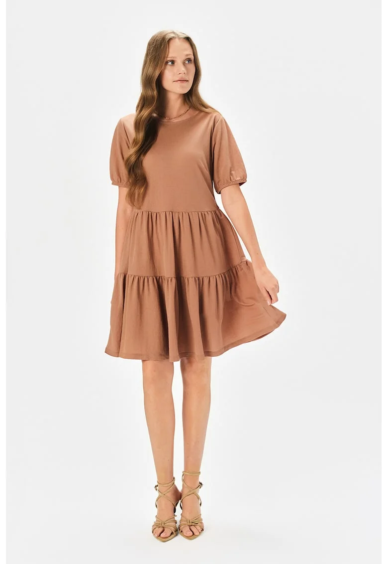 Rochie scurta evazata, Maro camel