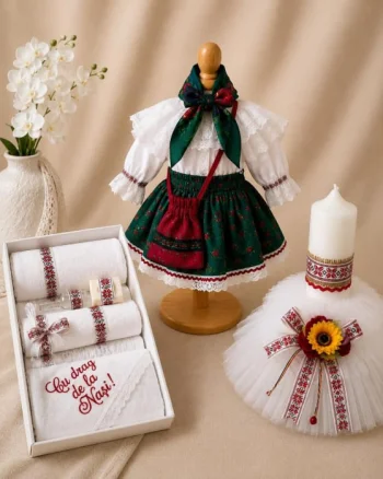 Set Traditional Botez - Costumas Trusou Lumanare Carmen 3