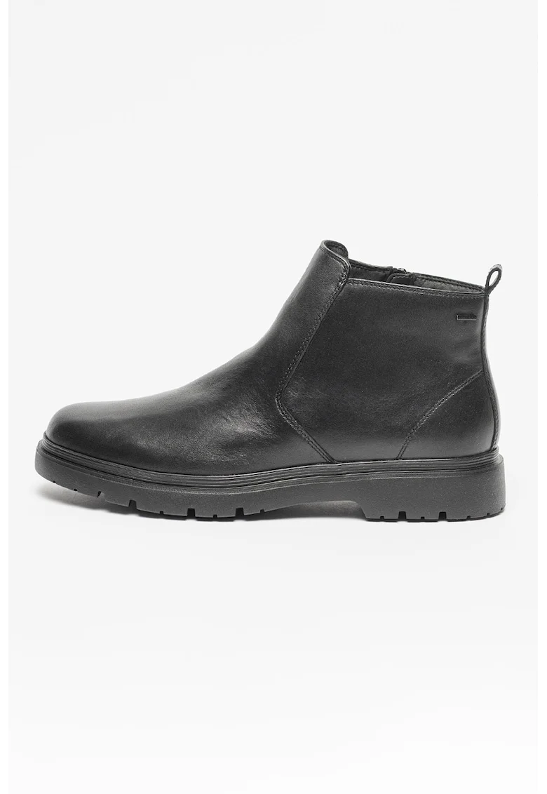 Ghete de piele, Negru