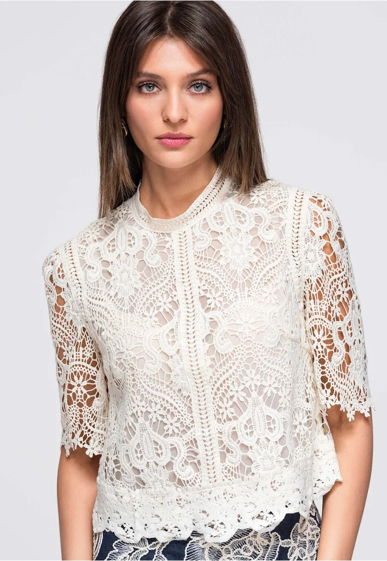 Bluza dama scurta cu decolteu inchis si maneci scurte din dantela OW-TS-E0044, Ecru
