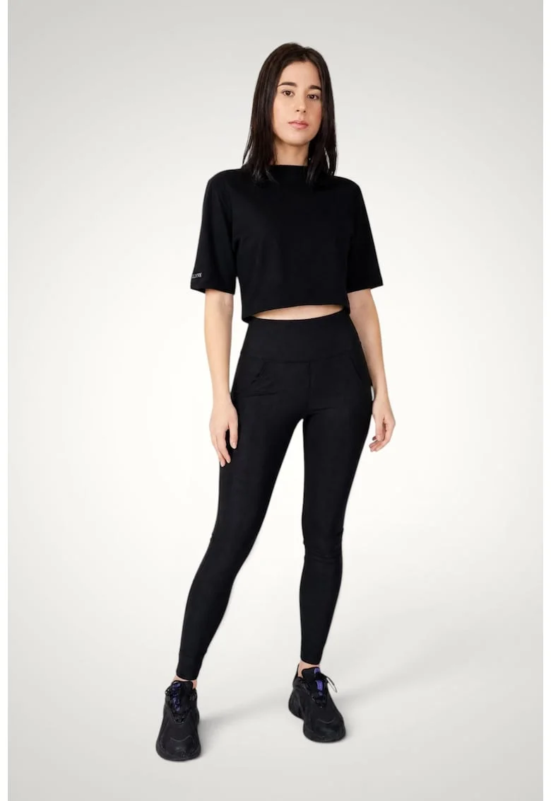 Tricou crop de dama maneci supradimensionate din bumbac premium, Negru