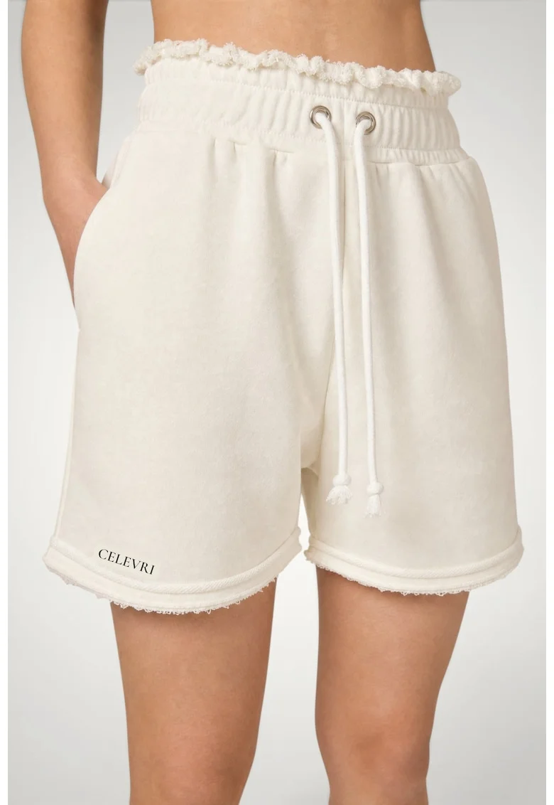 Pantaloni scurti dama, din bumbac premium, cu terminatii nefinisate, Alb