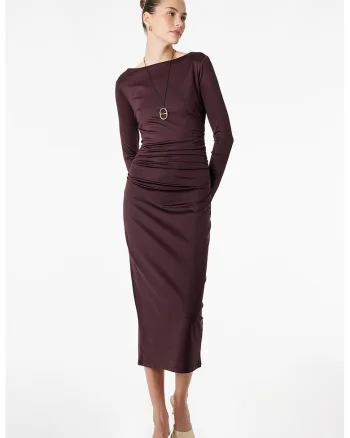 Rochie midi drapata cu decolteu barcuta, Maro inchis/Maro